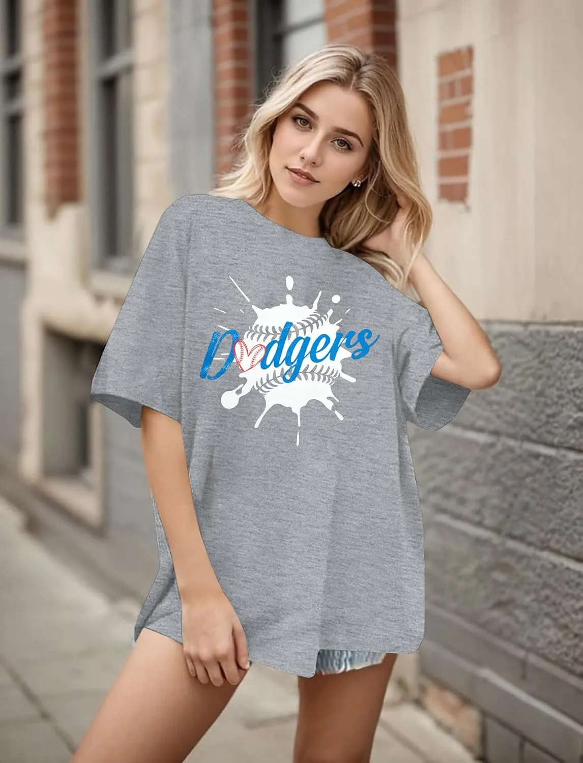 Baseball Shirt Women Oversized Baseball Game Day Shirts Baseball Fan T-Shirt Baseball Mama Short Sleeve Tee Top
