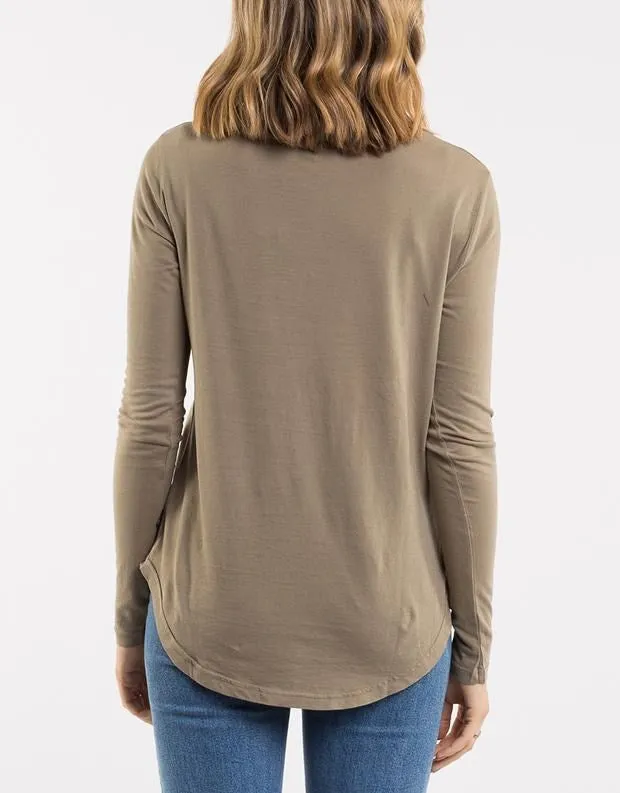 Silent Theory Kara L/S Tee Khaki