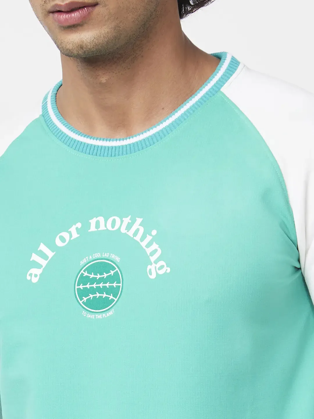 Spykar Men Sporty Green Blended Slim Fit Full Sleeve Round Neck Plain Sweatshirt