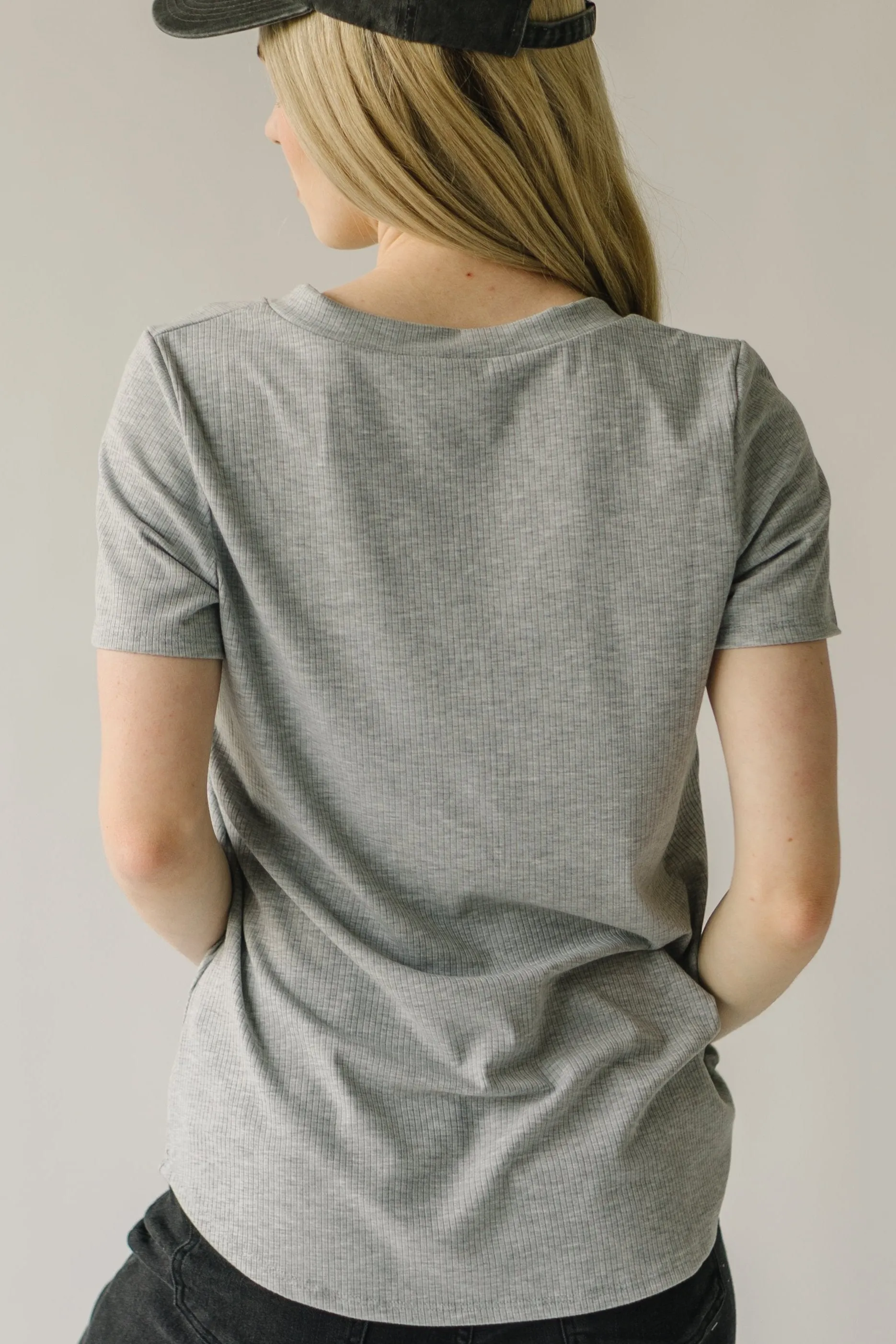 The Parkton Ribbed V-Neck Tee in Heather Grey