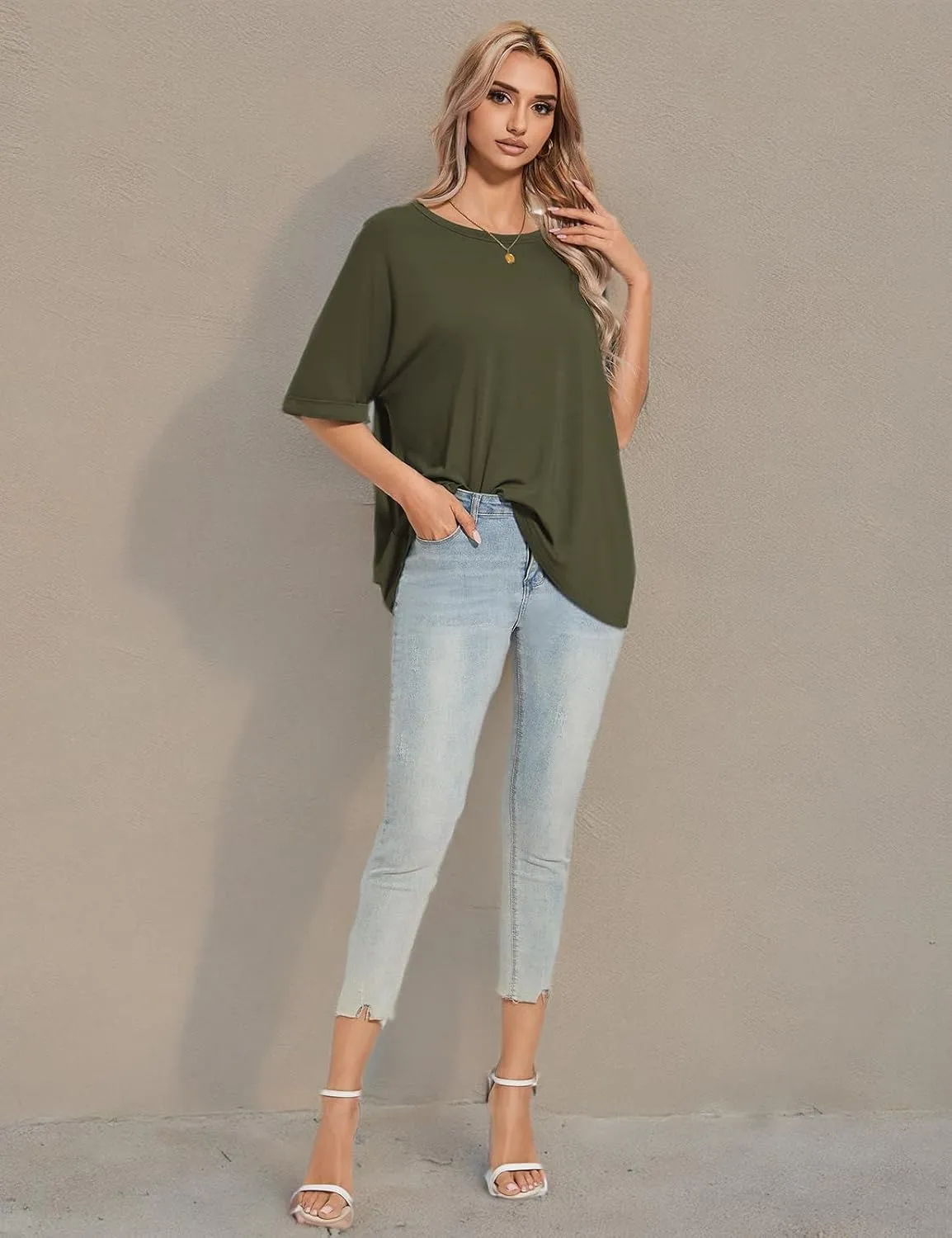 UEU Women Oversized T-Shirt Summer Casual Loose Fit Short Sleeve Basic Tops Workout Gym Tee Shirt